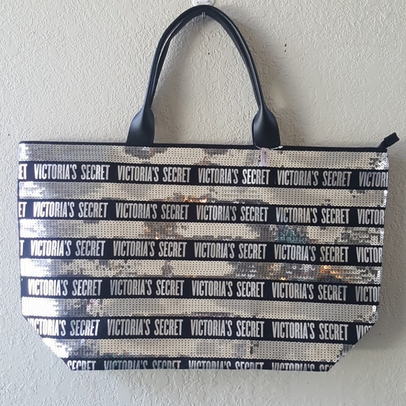 Victoria's Secret Handbags - Victoria Secret huge zippered canvas & sequin bag